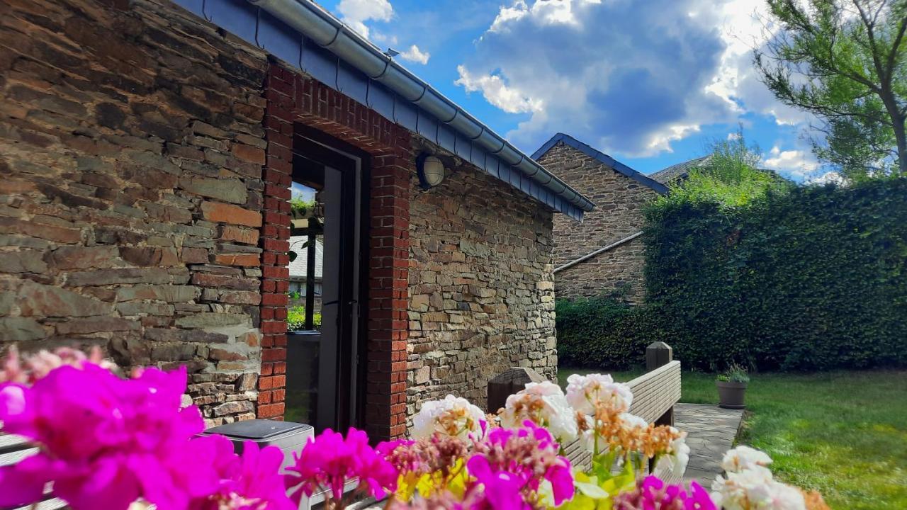 Gite Rural Hubermont & Merveilles Ortho Exteriér fotografie